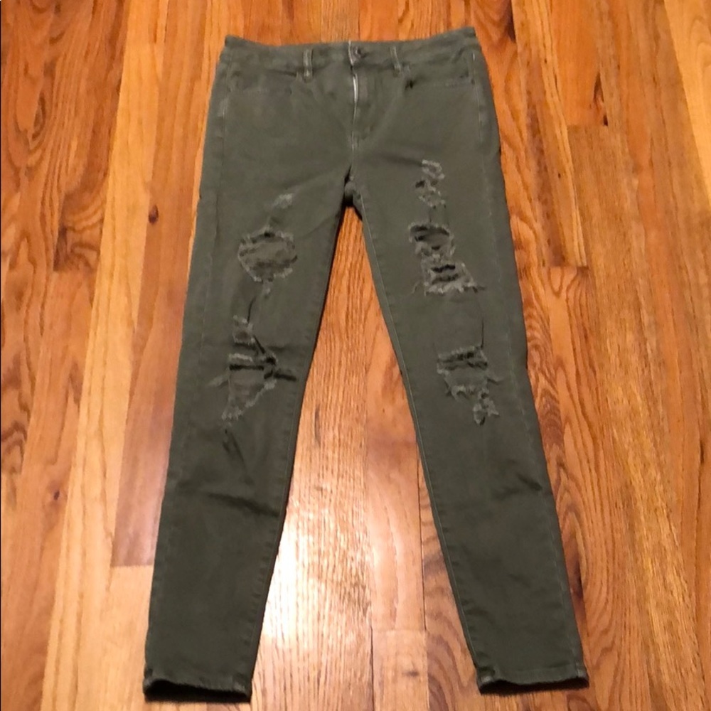 Army green American Eagle ripped jeans